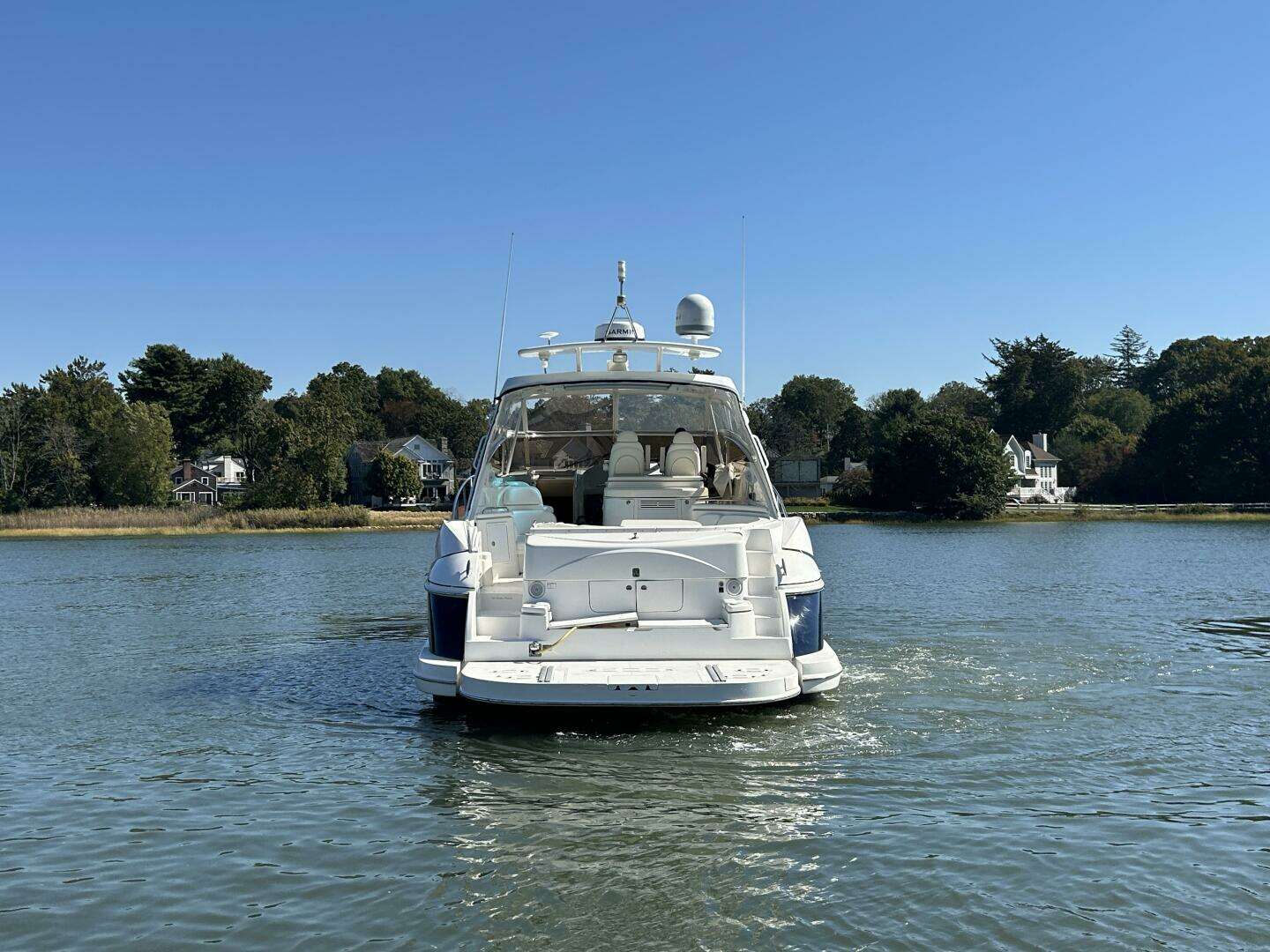2003 Cruisers Yachts 540 Express - Image 4