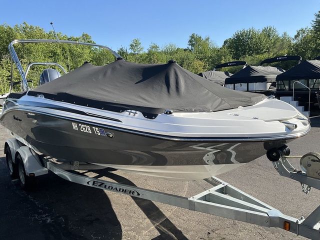 2023 Hurricane SunDeck Sport 205 OB - 3