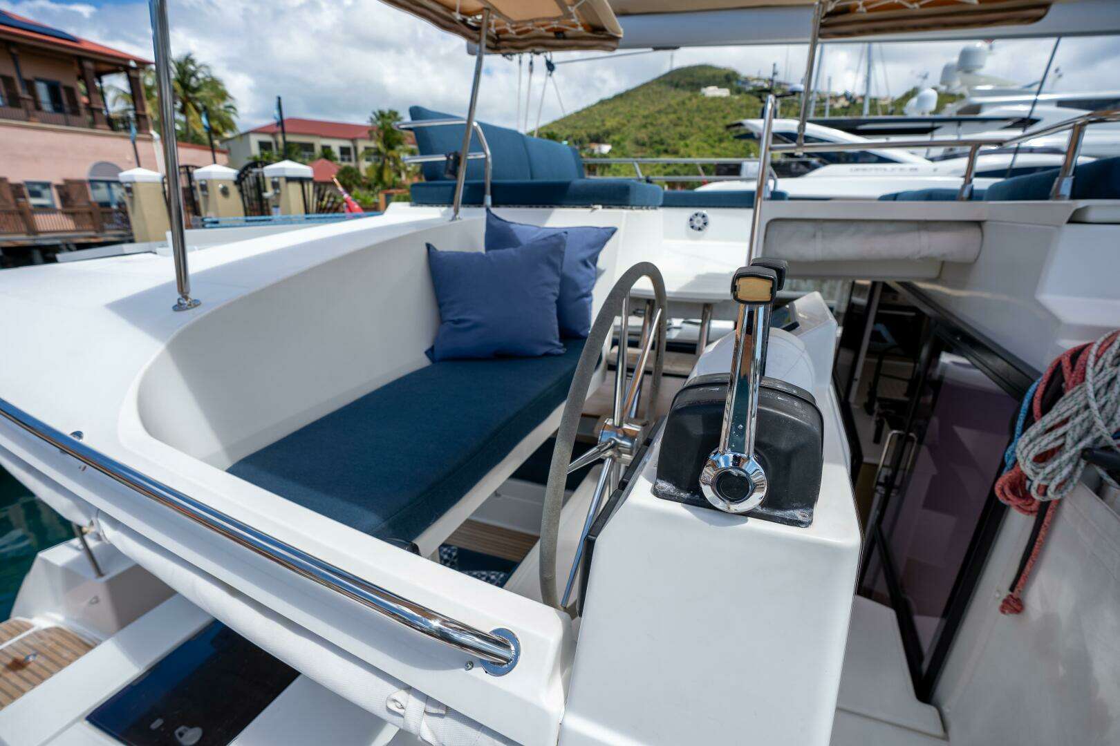 2020 Fountaine Pajot — - Image 13