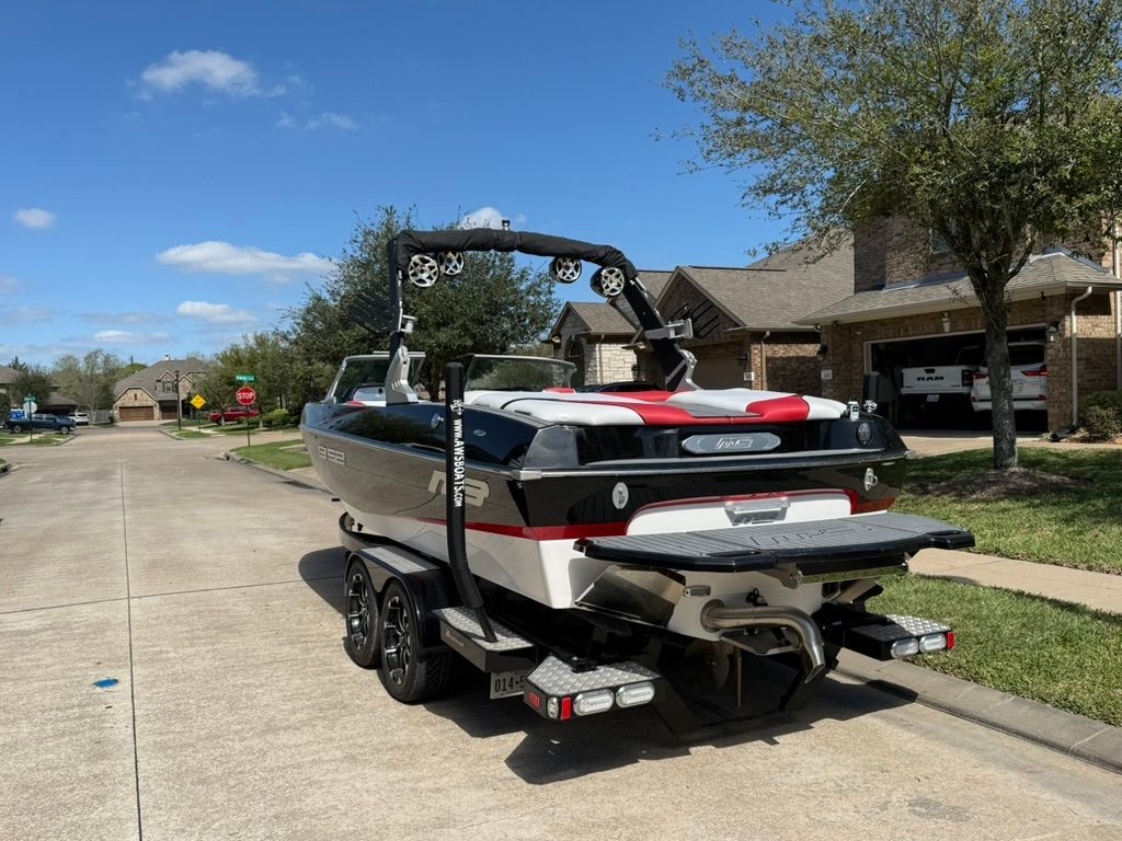 2018 MB B-52 23 - 6