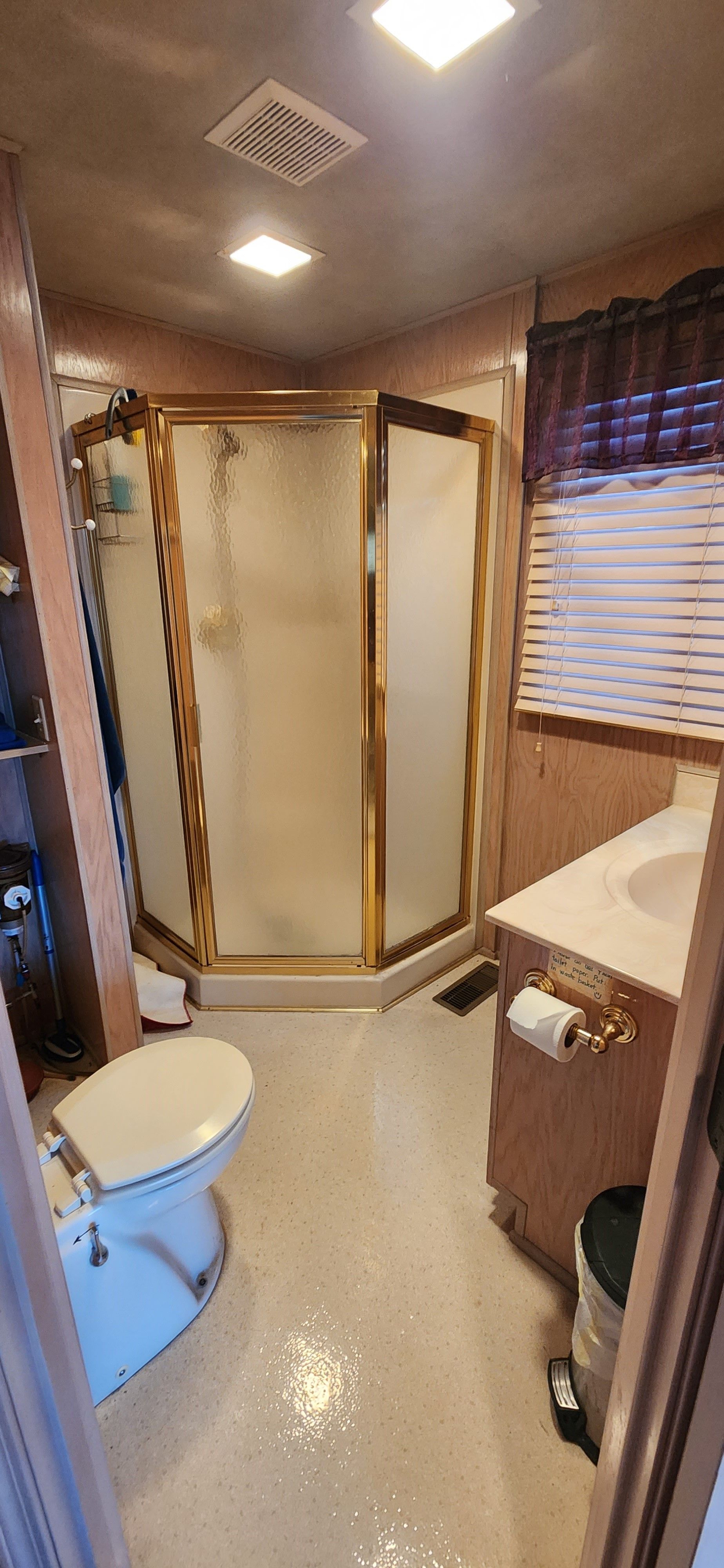 1996 Sumerset Houseboat - 12
