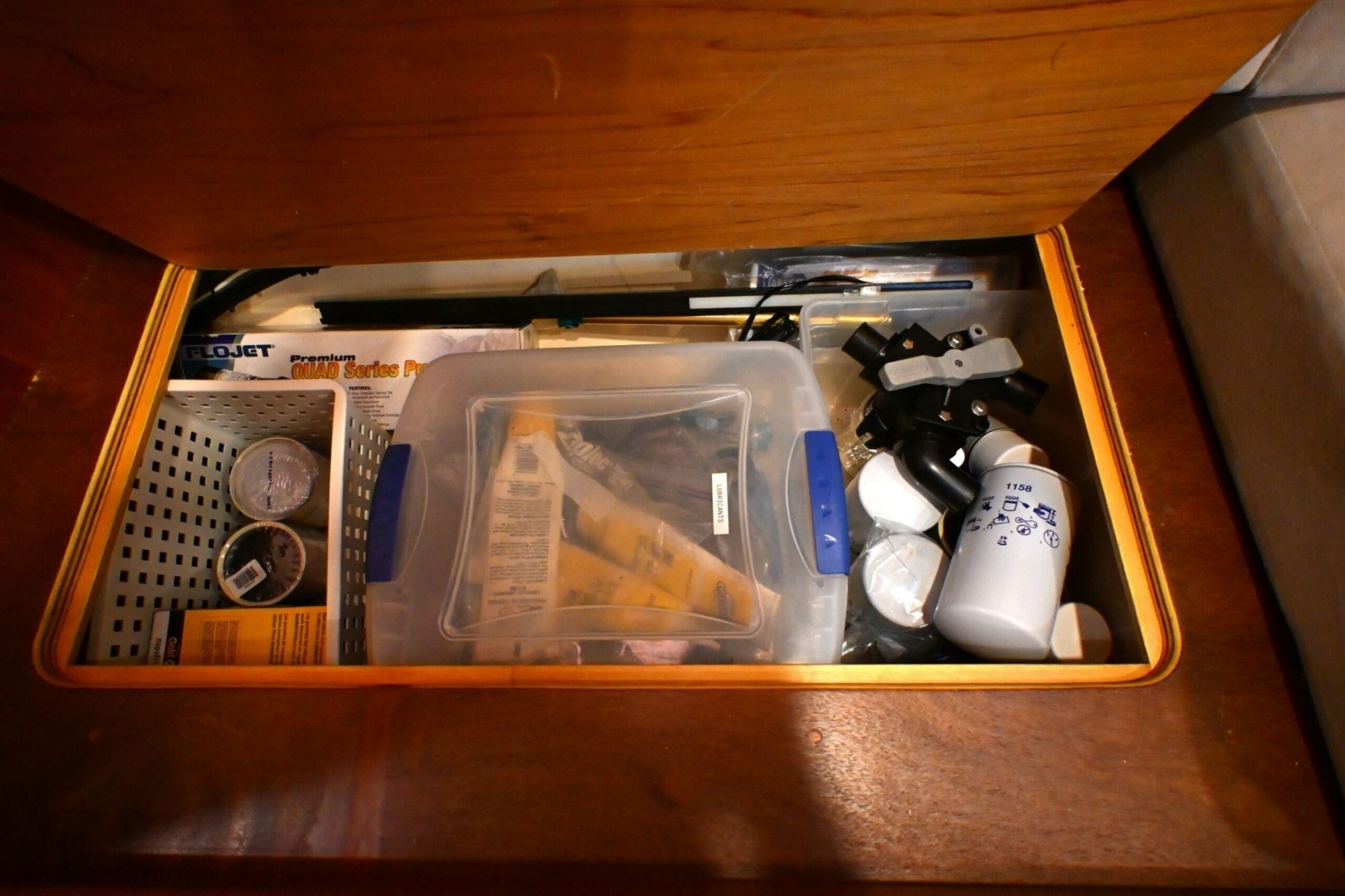2006 Waterline 50 - Image 95