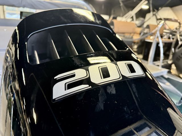 2026 Tahoe Cascade - 2585 Elite Windshield - 3