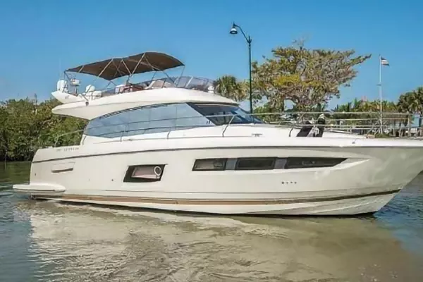 2015 Prestige 550