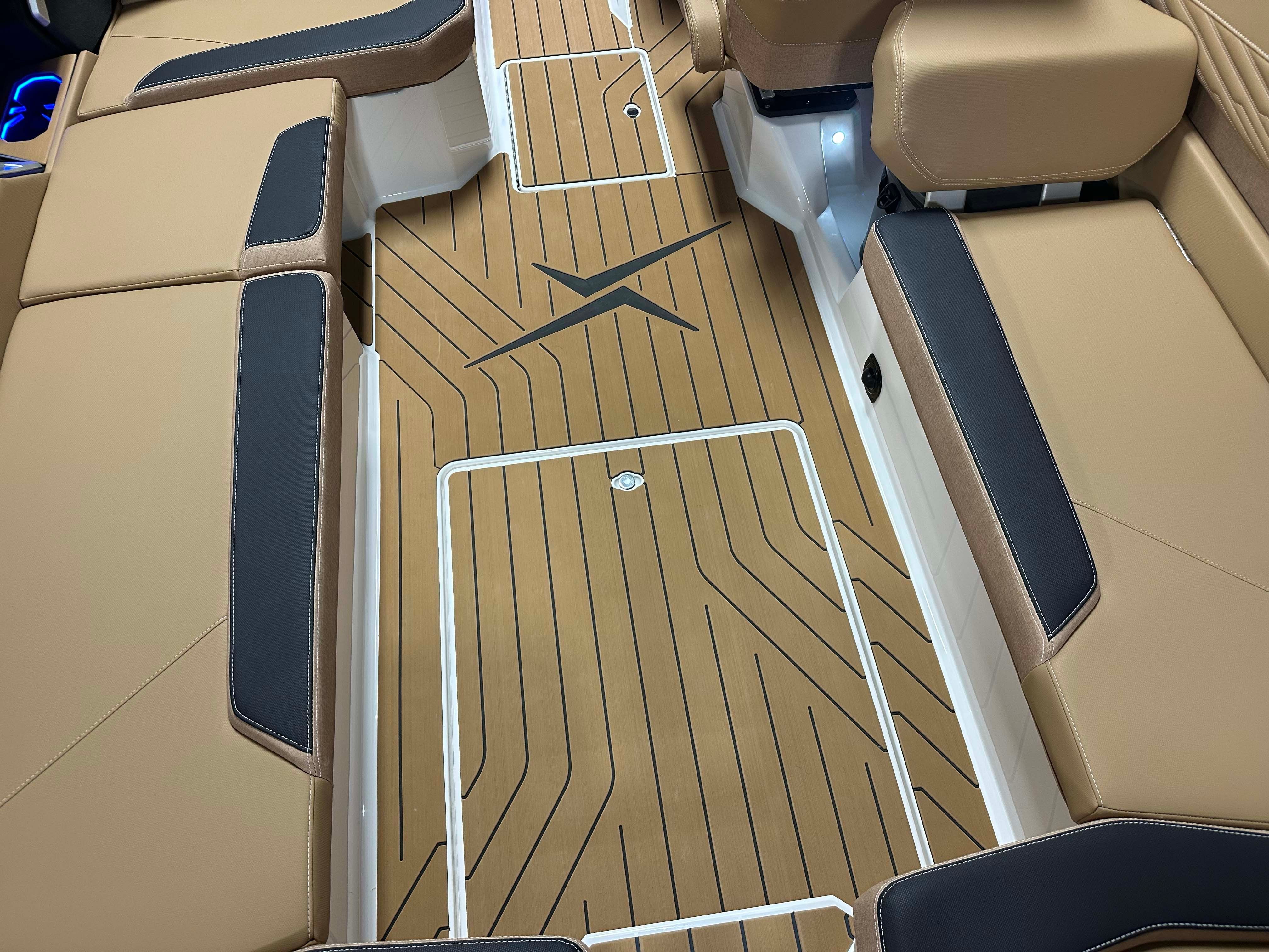 2026 MasterCraft X24 - 55