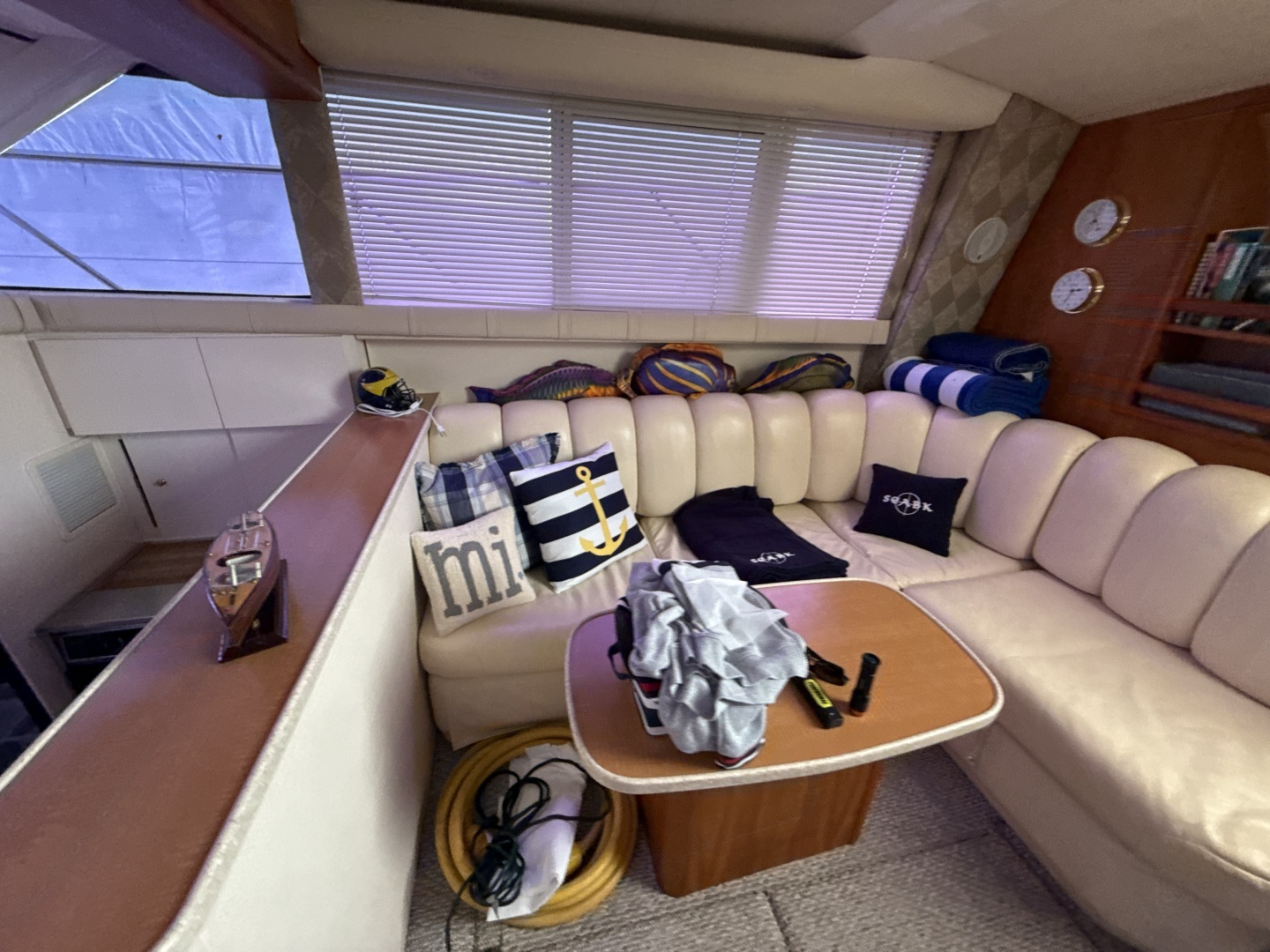 1999 Silverton 422 - Image 62