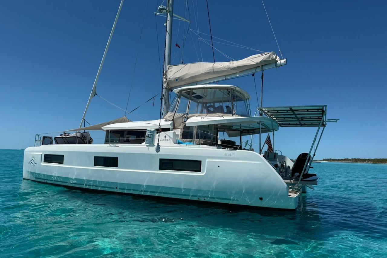 2022 Lagoon 46