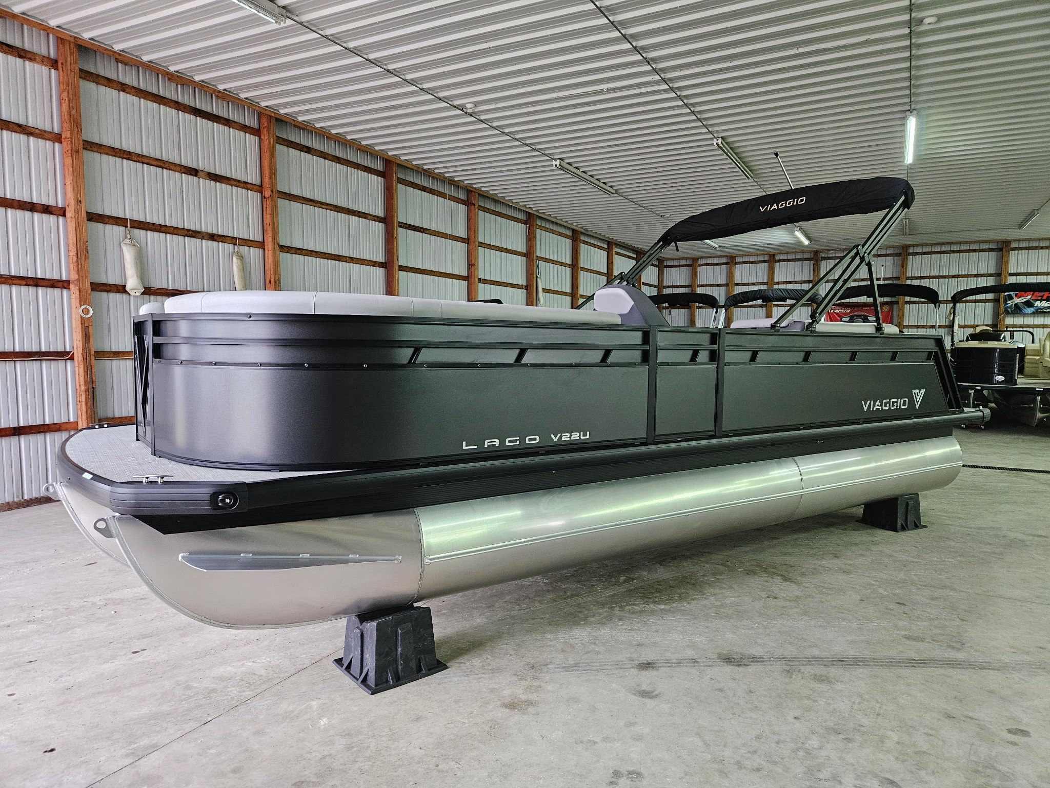 2026 Viaggio Lago V 22U Tritoon