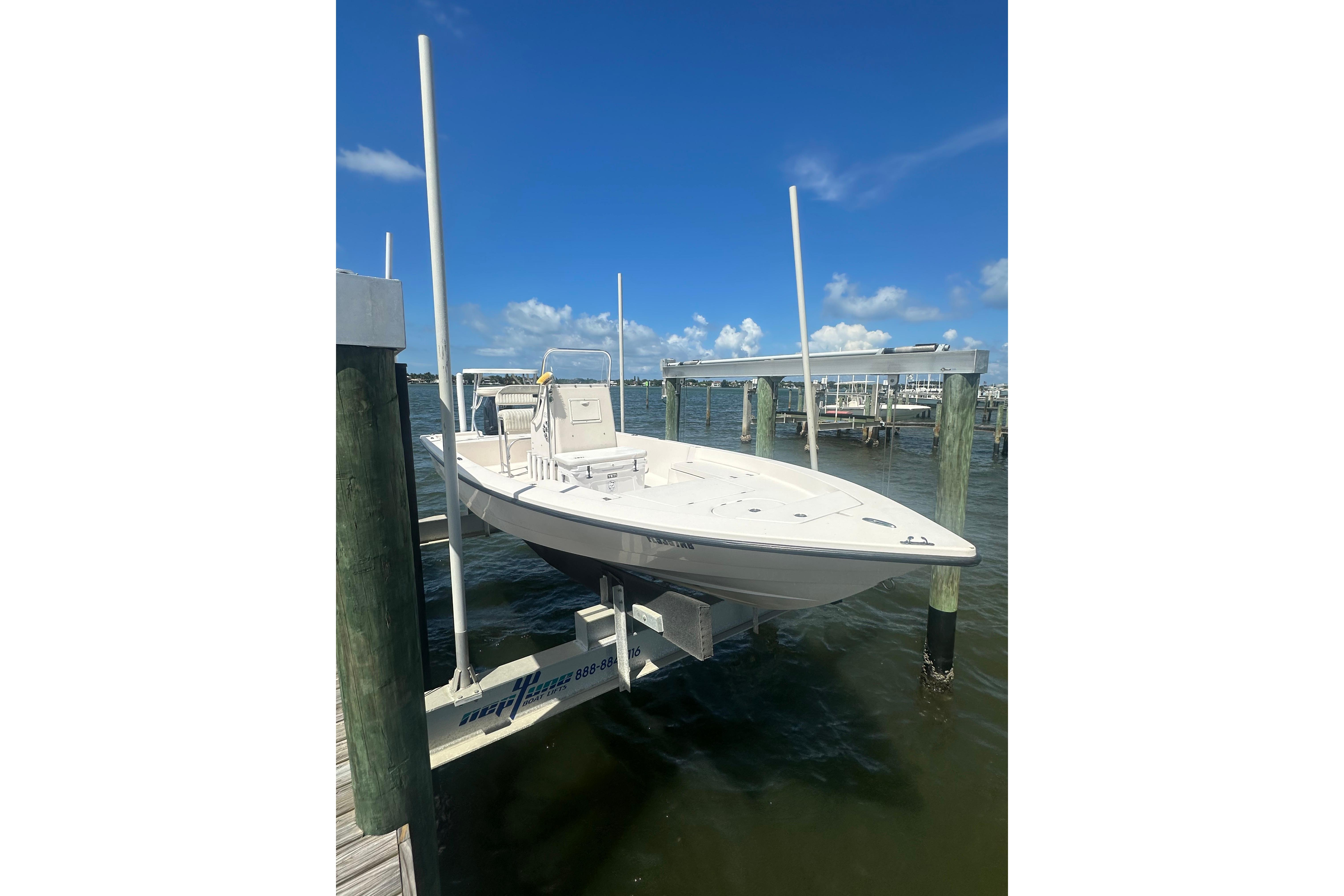 2005 Pathfinder 2200 V Tournament Edition