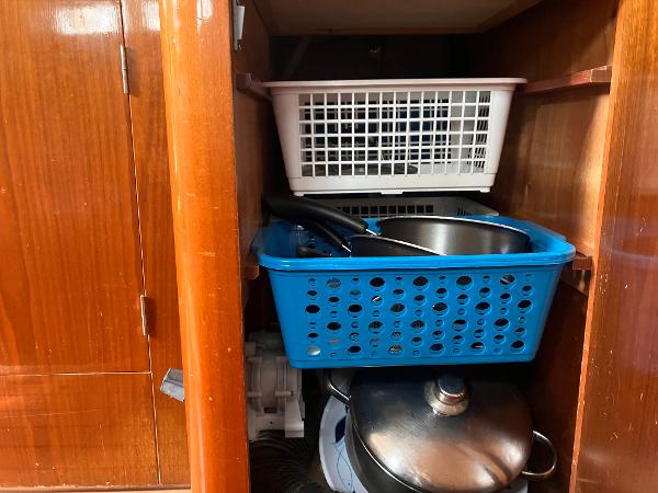 1998 Beneteau America Oceanis 411 - 16