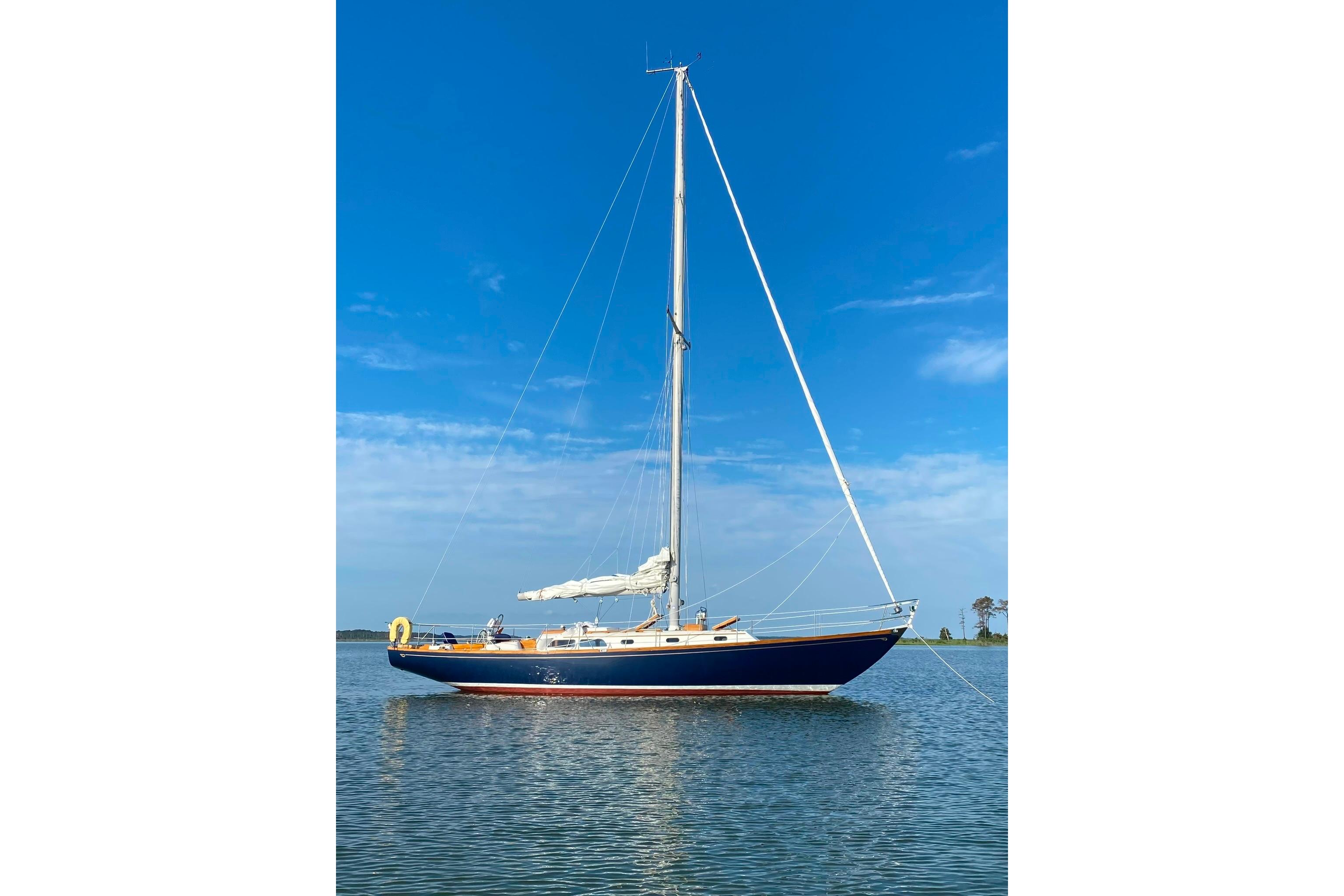 1981 Hinckley Bermuda 40 MKIII
