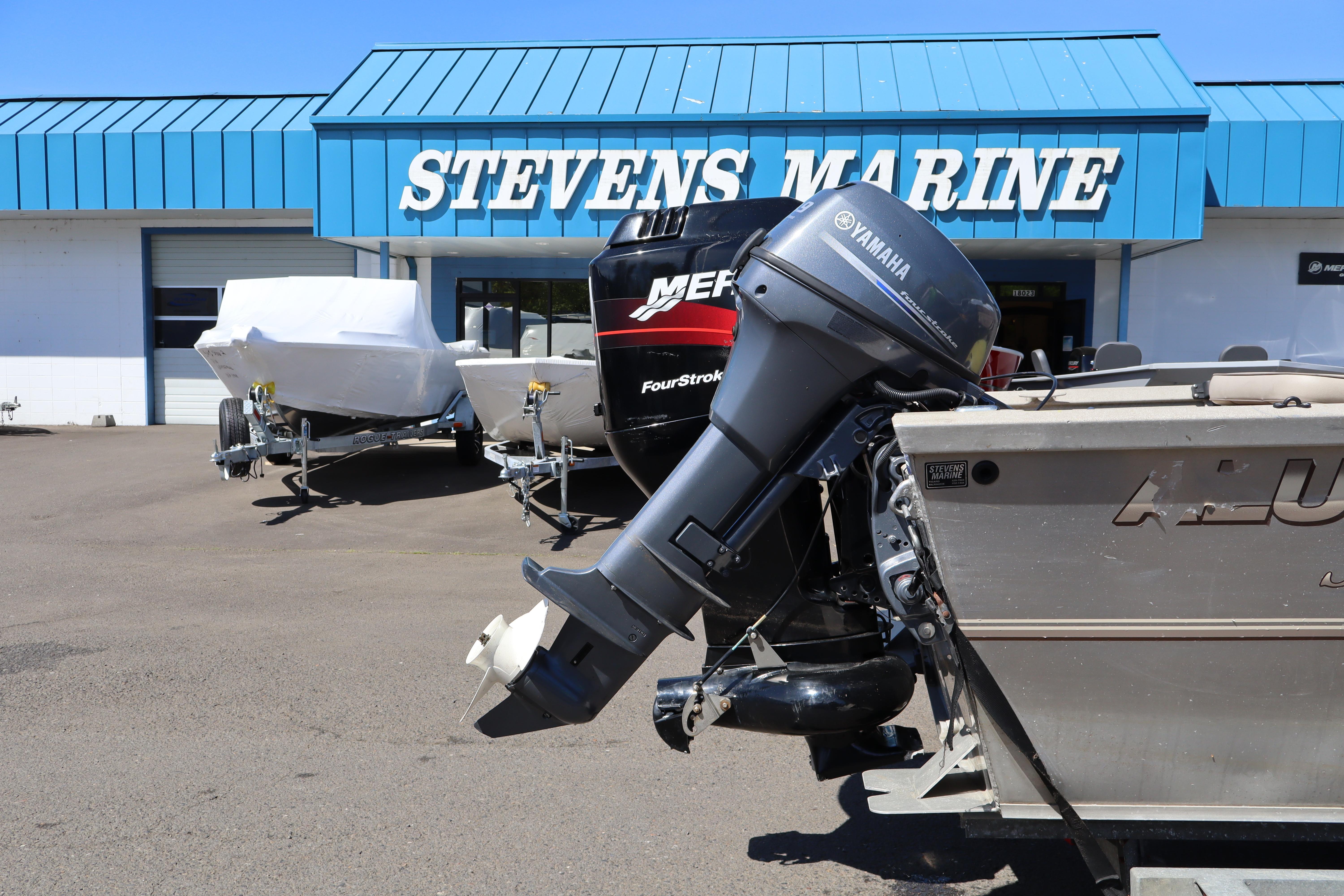 2002 Alumaweld SUPER VEE LS boat with Yamaha motor at Stevens Marine dealership.