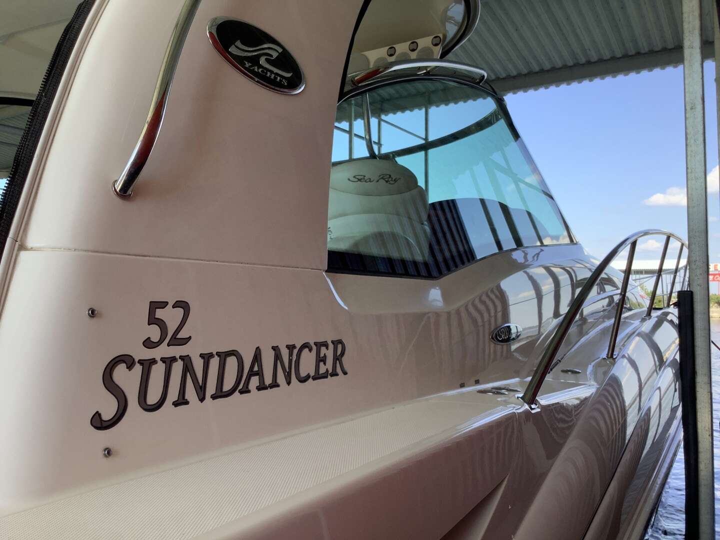 2007 Sea Ray 52 SUNDANCER - Image 8