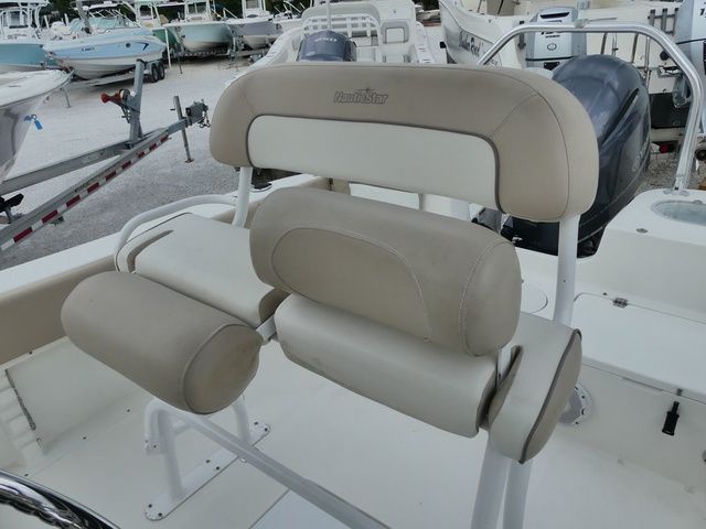 2016 NauticStar 2102 Legacy Yamaha F150XA - 11