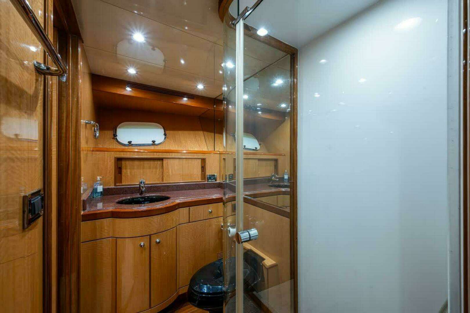 2005 Ocean Alexander 78 Pilothouse - Image 63