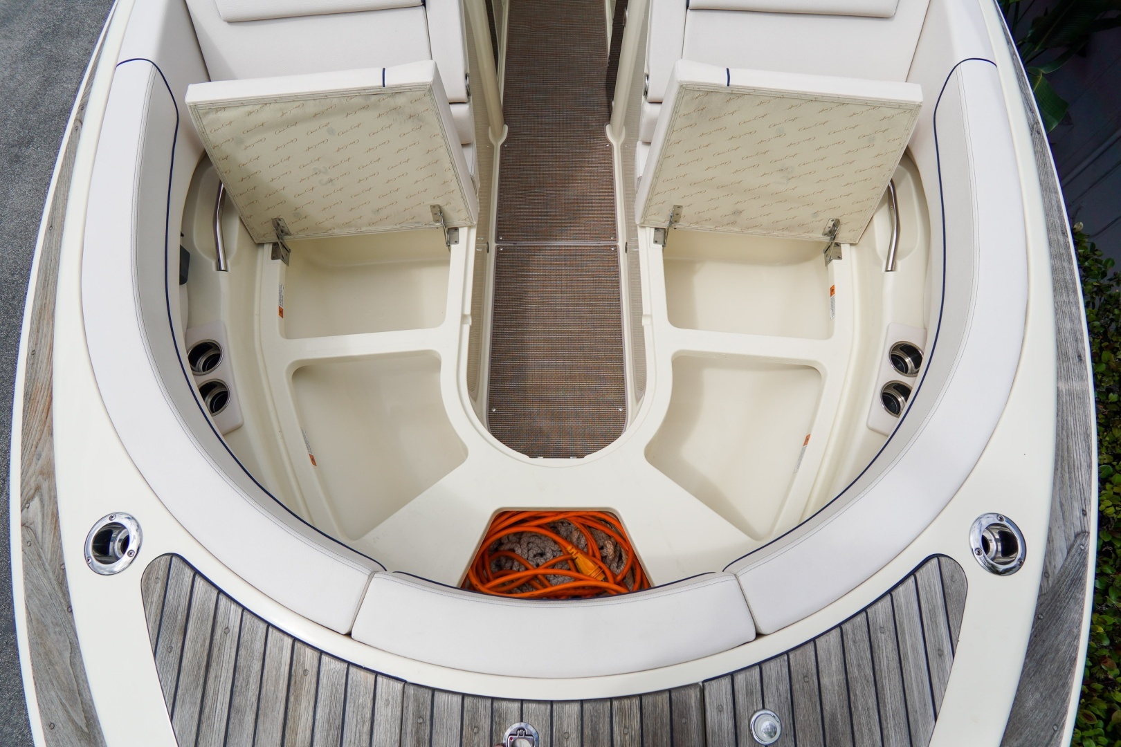 2024 Chris-Craft Launch GT - Image 61