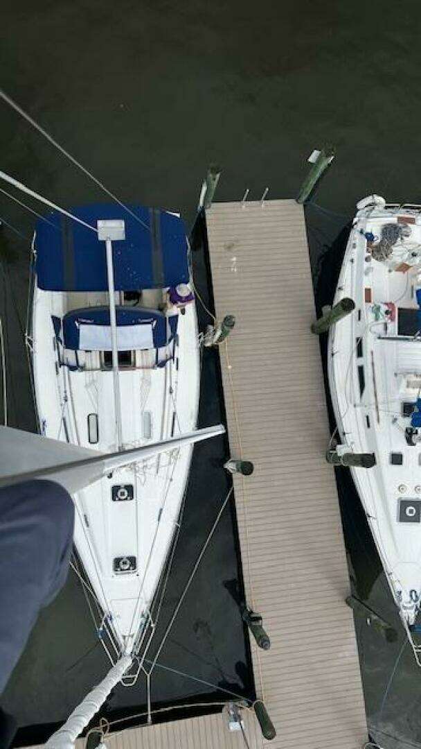 1999 Beneteau — - Image 6