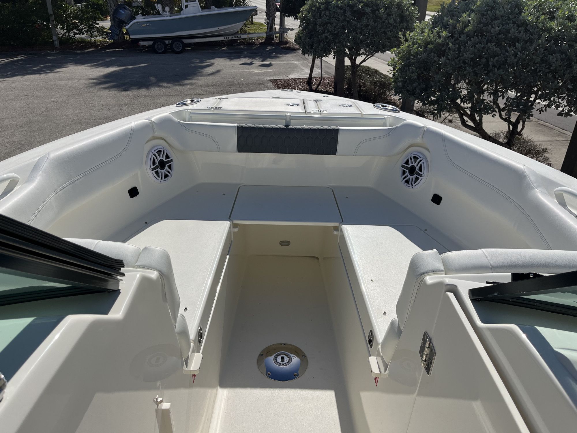 2026 Cobia 280 Dual Console - 19