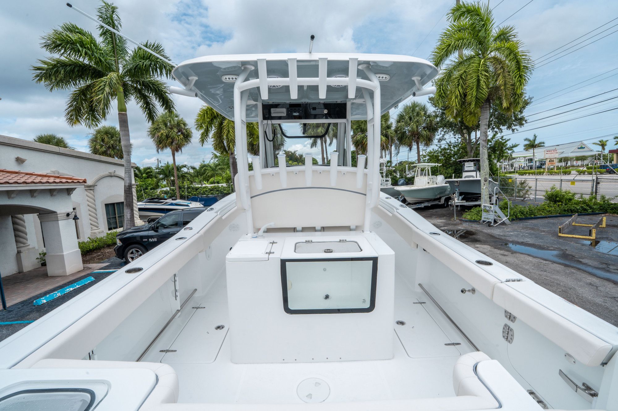 2026 Sea Hunt Gamefish 28 Forward Seating - 9