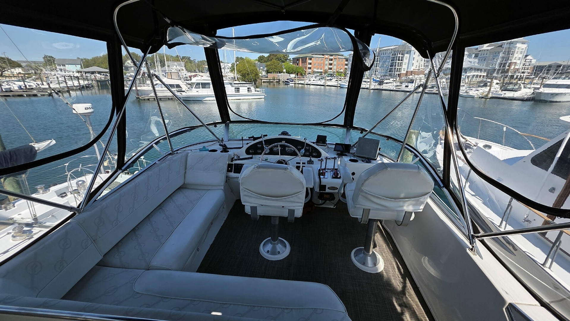 1999 Bayliner 4087 CPMY - Image 35