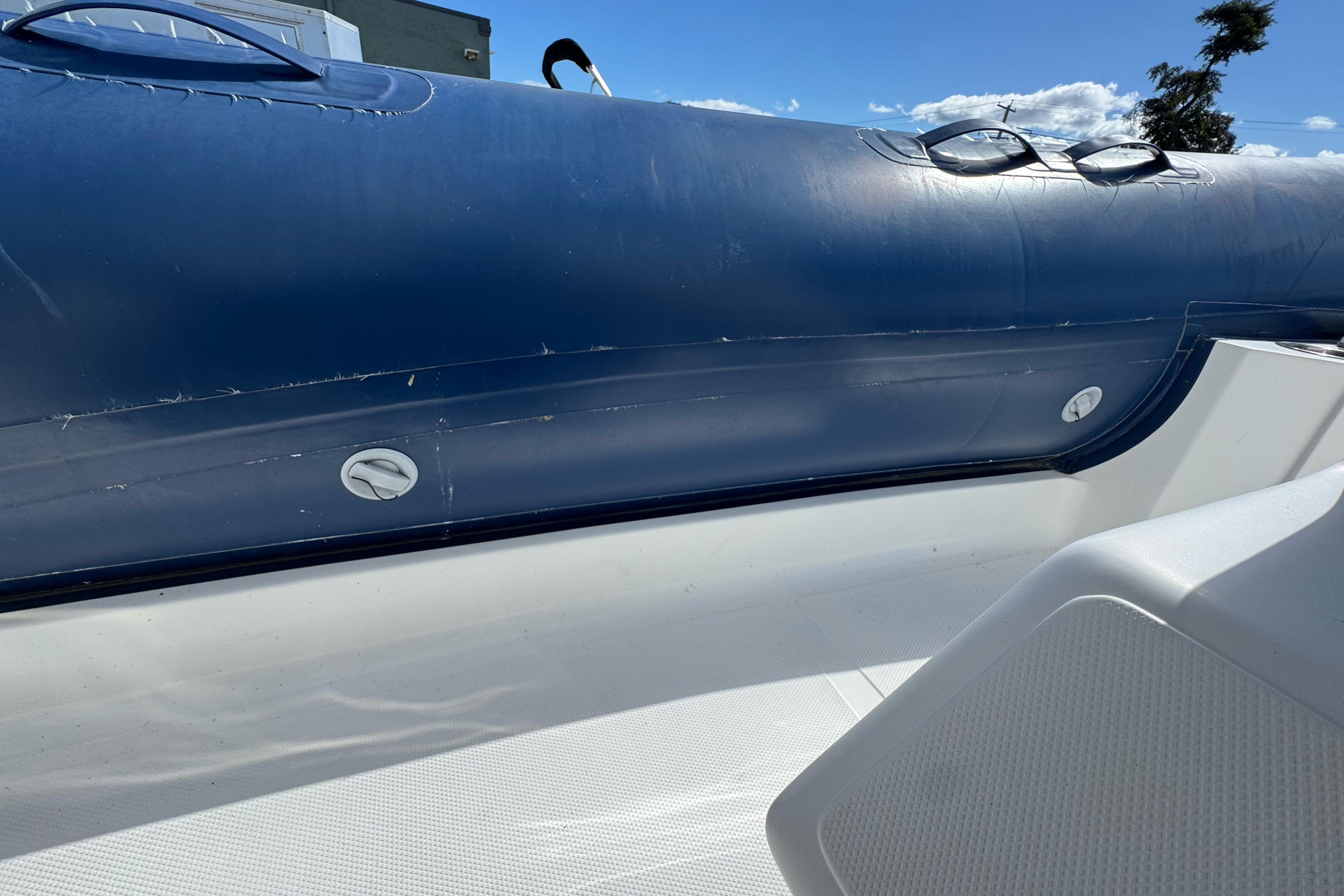 2020 AB Inflatables Oceanus 21 VST boat interior with blue inflatable tube.