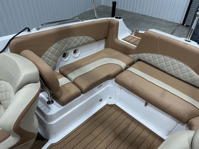 2026 NauticStar 223DC Deck - 10