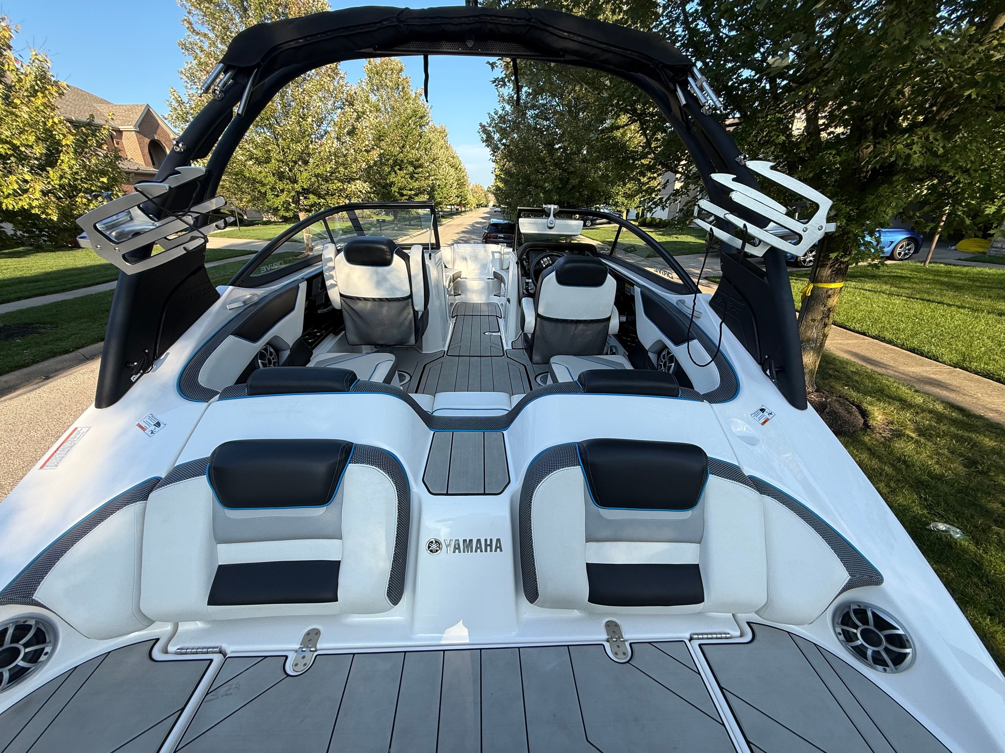 2021 Yamaha Boats 212XD - 13