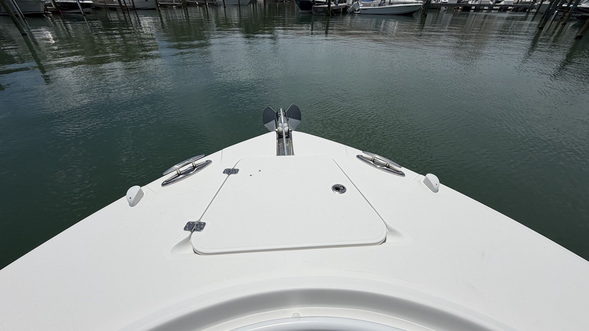 2017 Edgewater 320 CC - 52