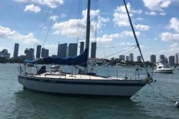 1979 Pearson 40