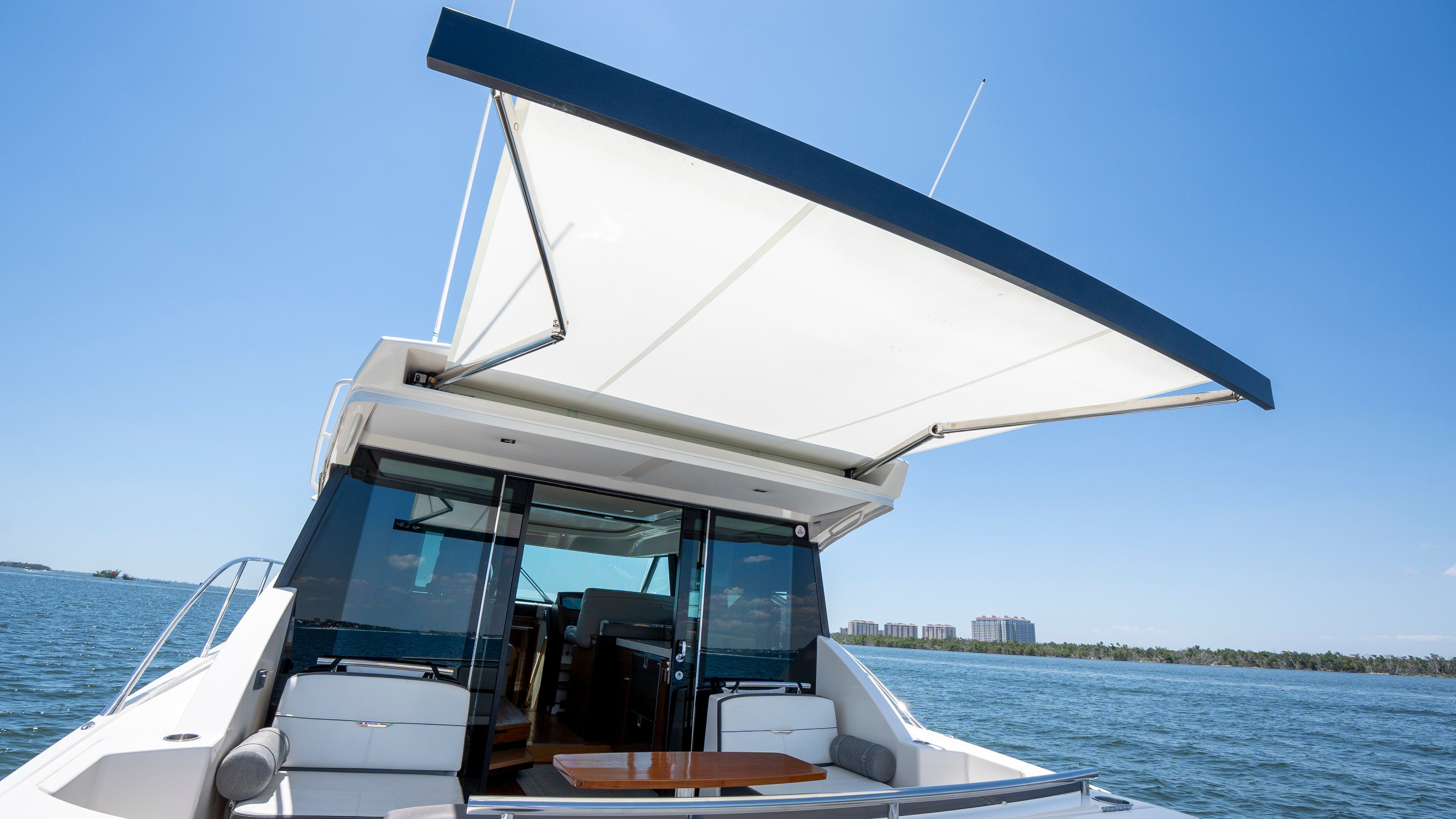 2018 Tiara Yachts 44 Coupe - 58