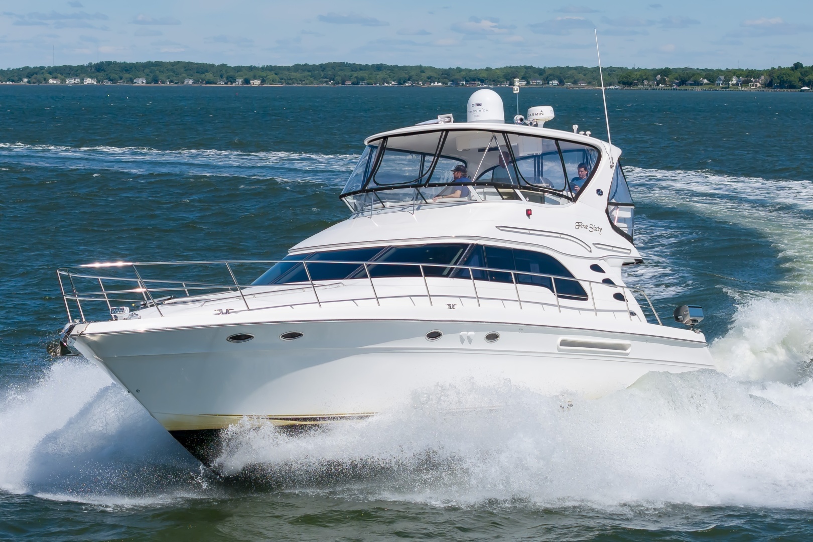 2002 Sea Ray 560 Sedan Bridge - Image 3