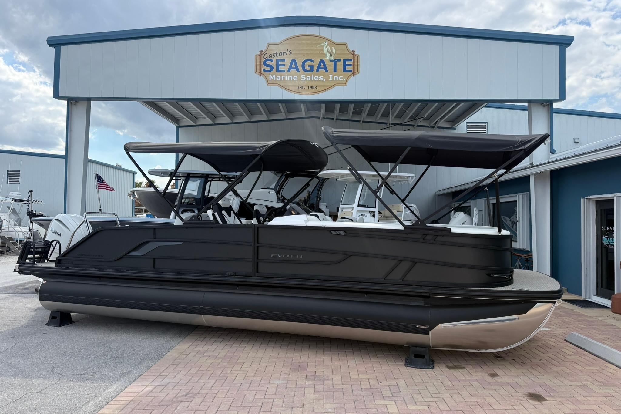 2026 Evotti 725CS