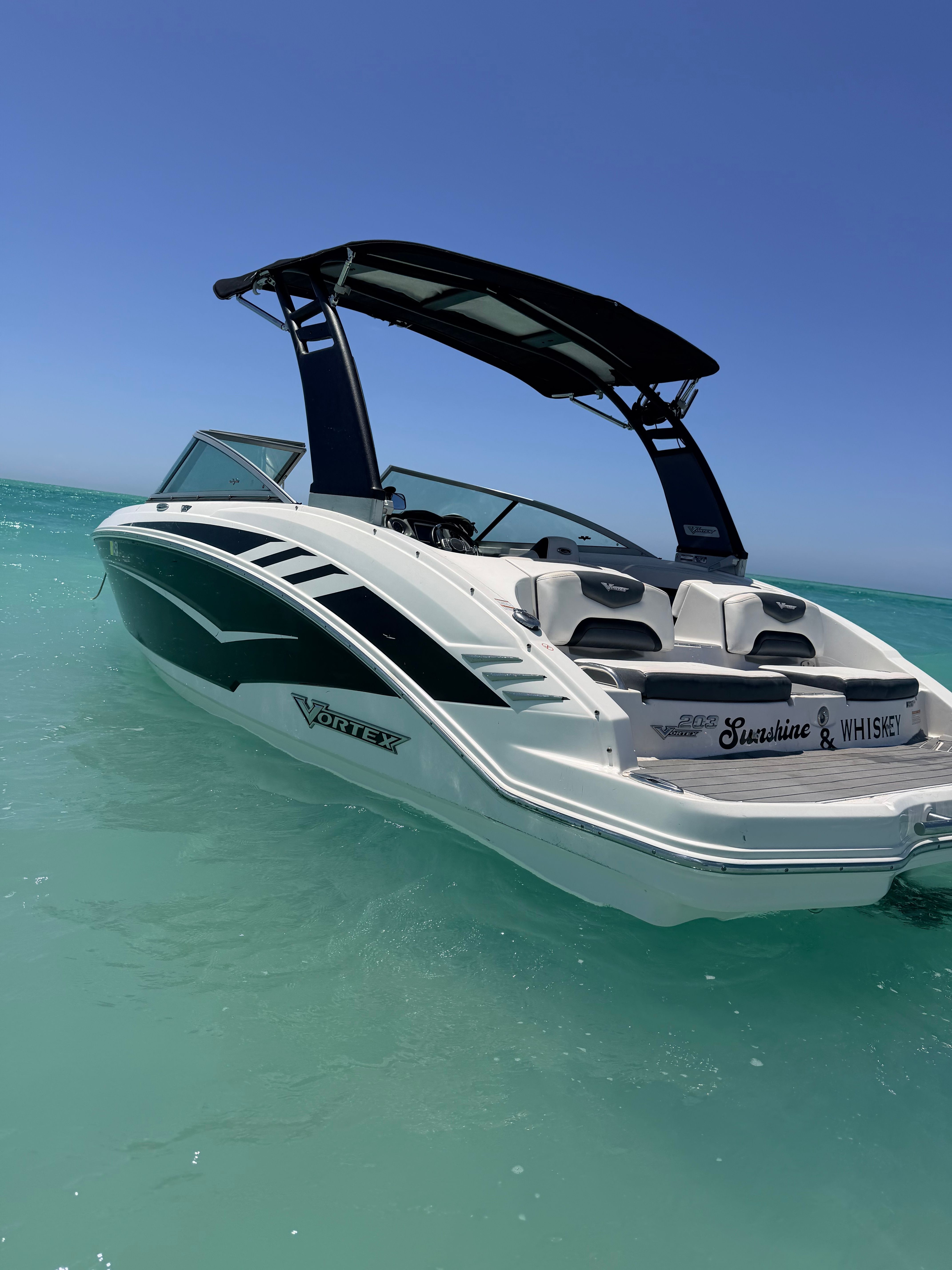 2019 Chaparral Vortex 203