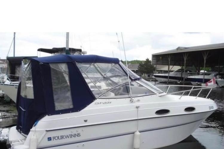 1998 Four Winns 238 Vista