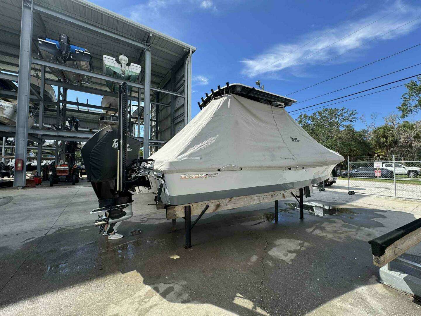 2020 Ranger 2360 Bay Boat - Image 5