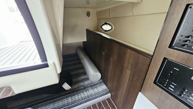 2016 Monterey 295 Sport Yacht - 22