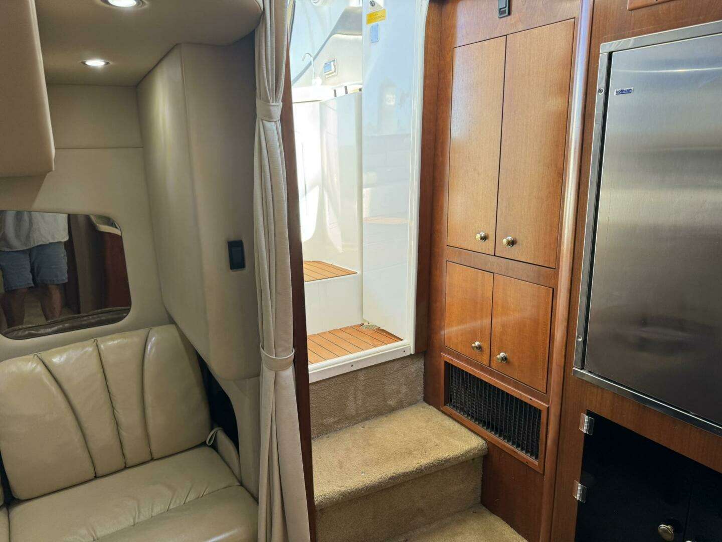2003 Cruisers Yachts 3772 - Image 63