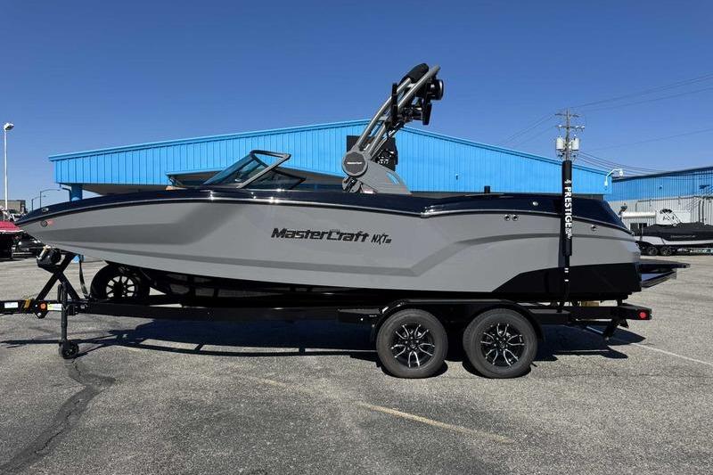 2026 MasterCraft NXT22