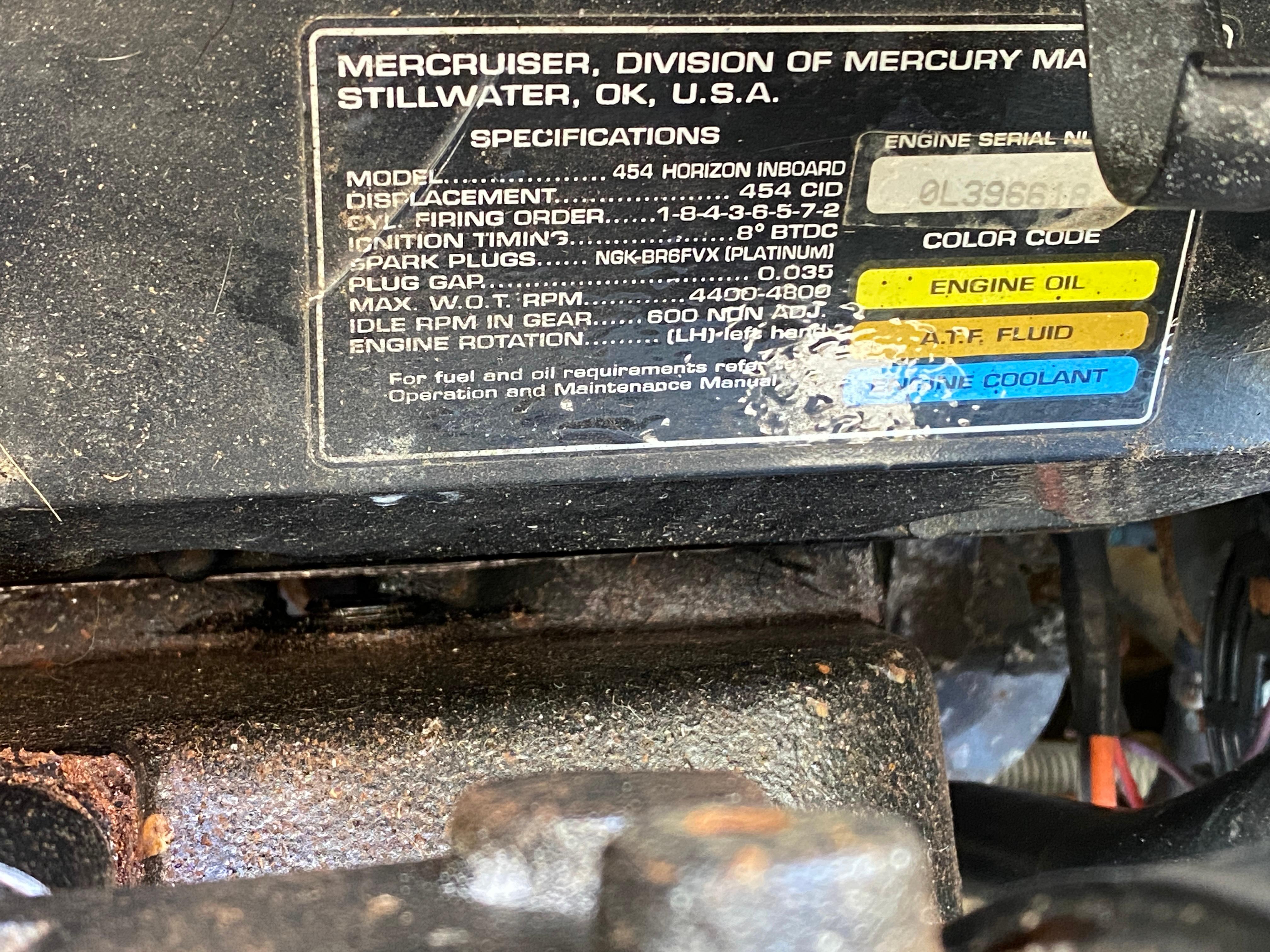 Engine specifications label for MerCruiser 454 Horizon Inboard, showing firing order and fluid types.