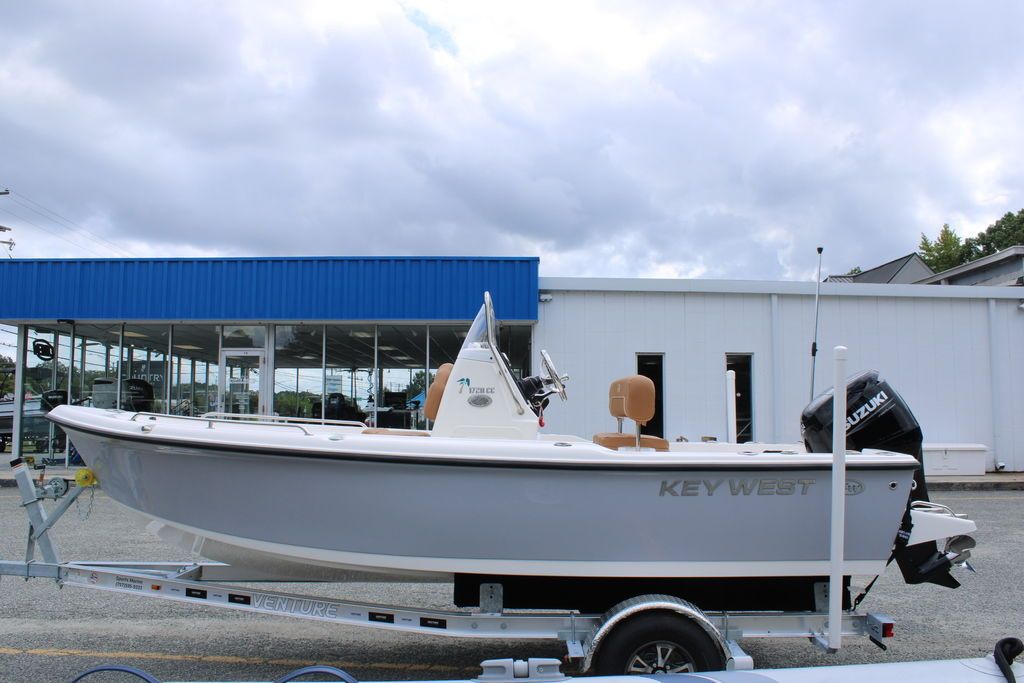 2026 Key West 1720 Center Console - 6