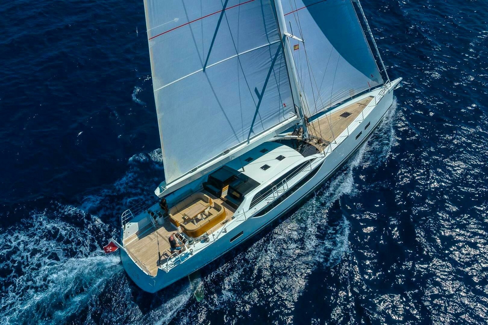 2014 Cyrus Yachts Custom - Image 8
