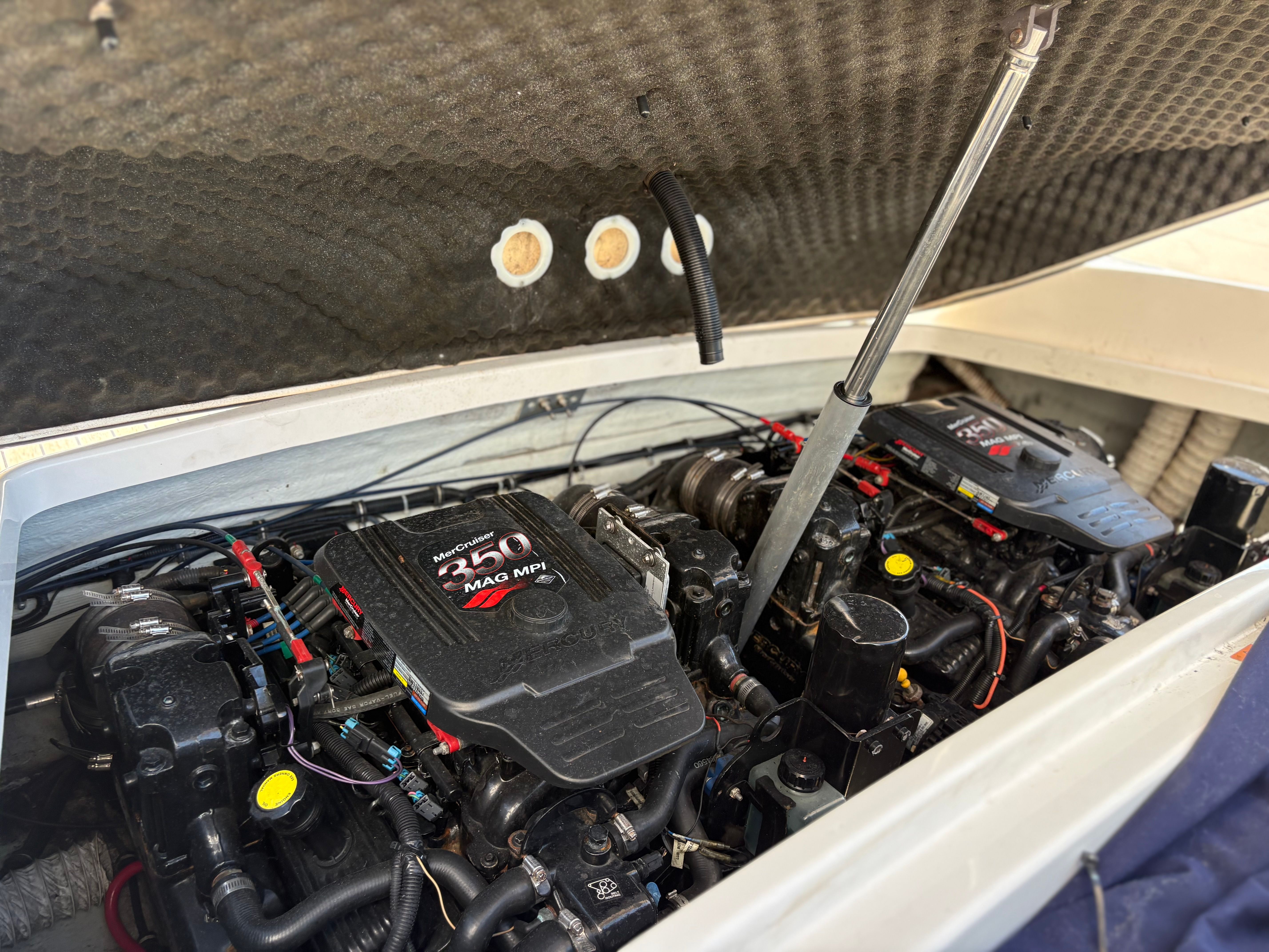 2004 Chris-Craft Corsair 28 - 14