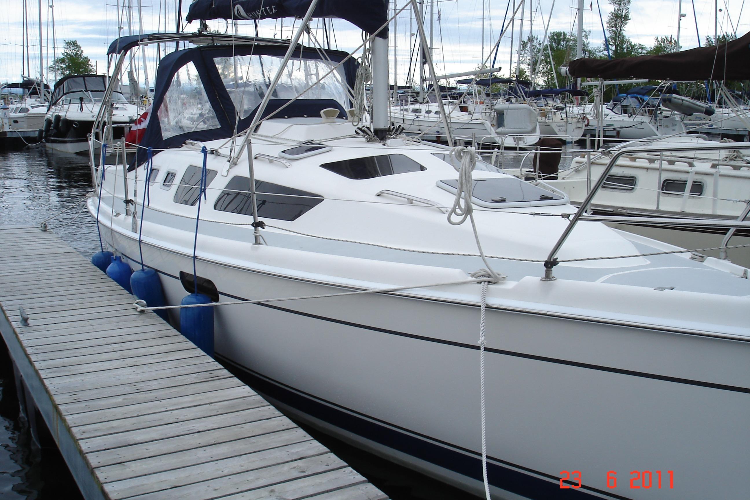 2002 Hunter 326