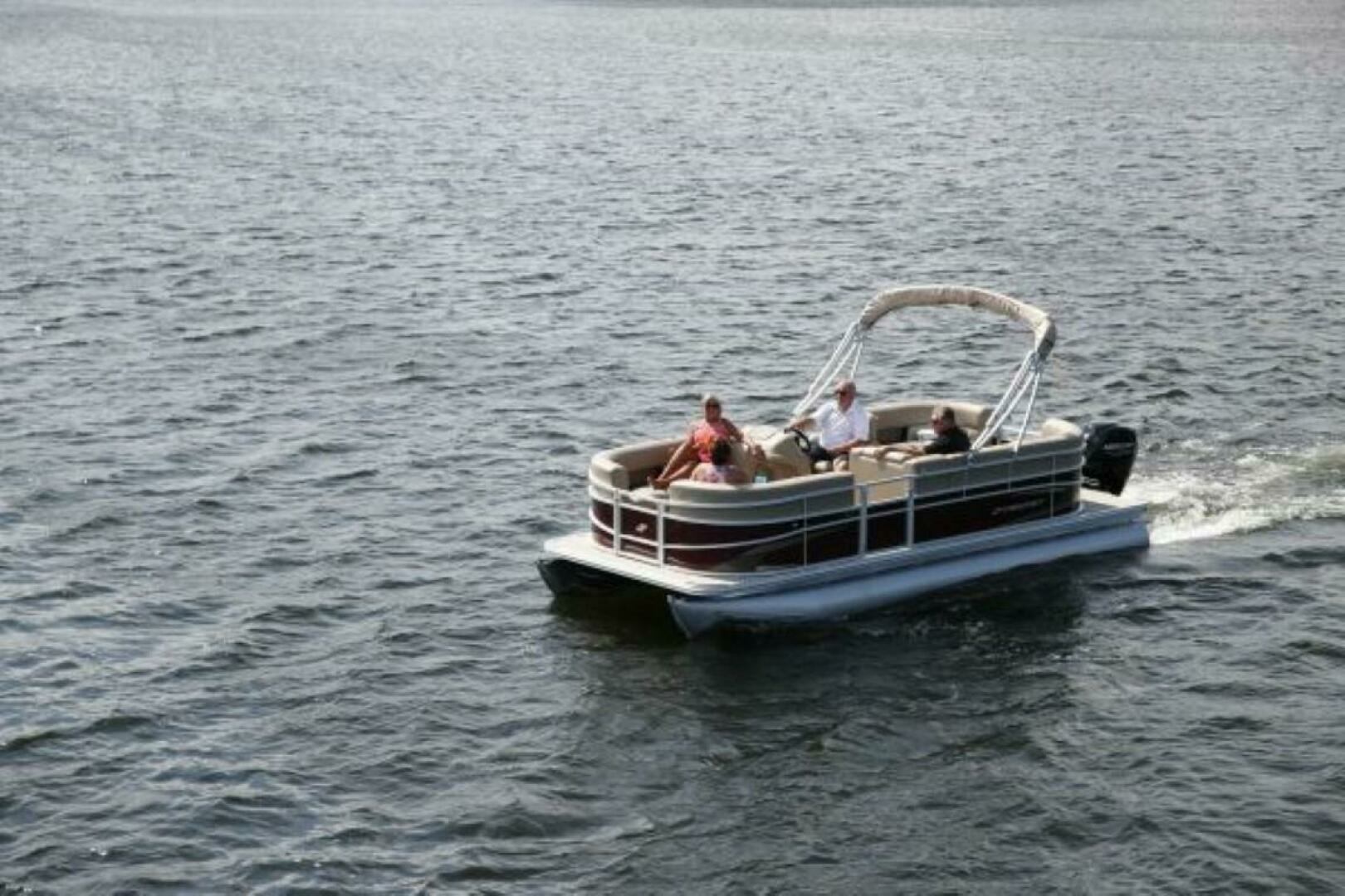 2024 Starcraft LX 20 R - Image 6