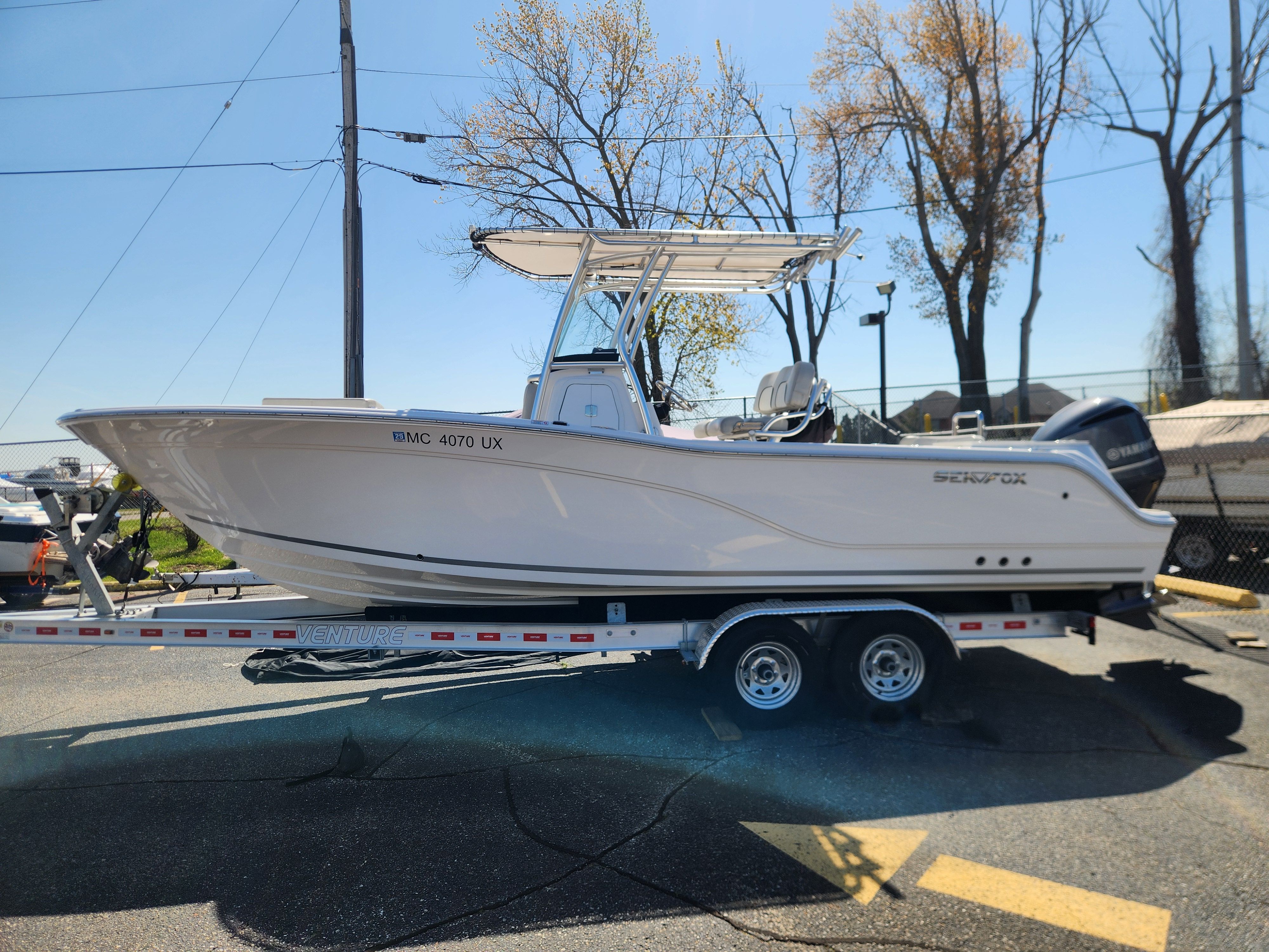 2023 Sea Fox 248 Commander