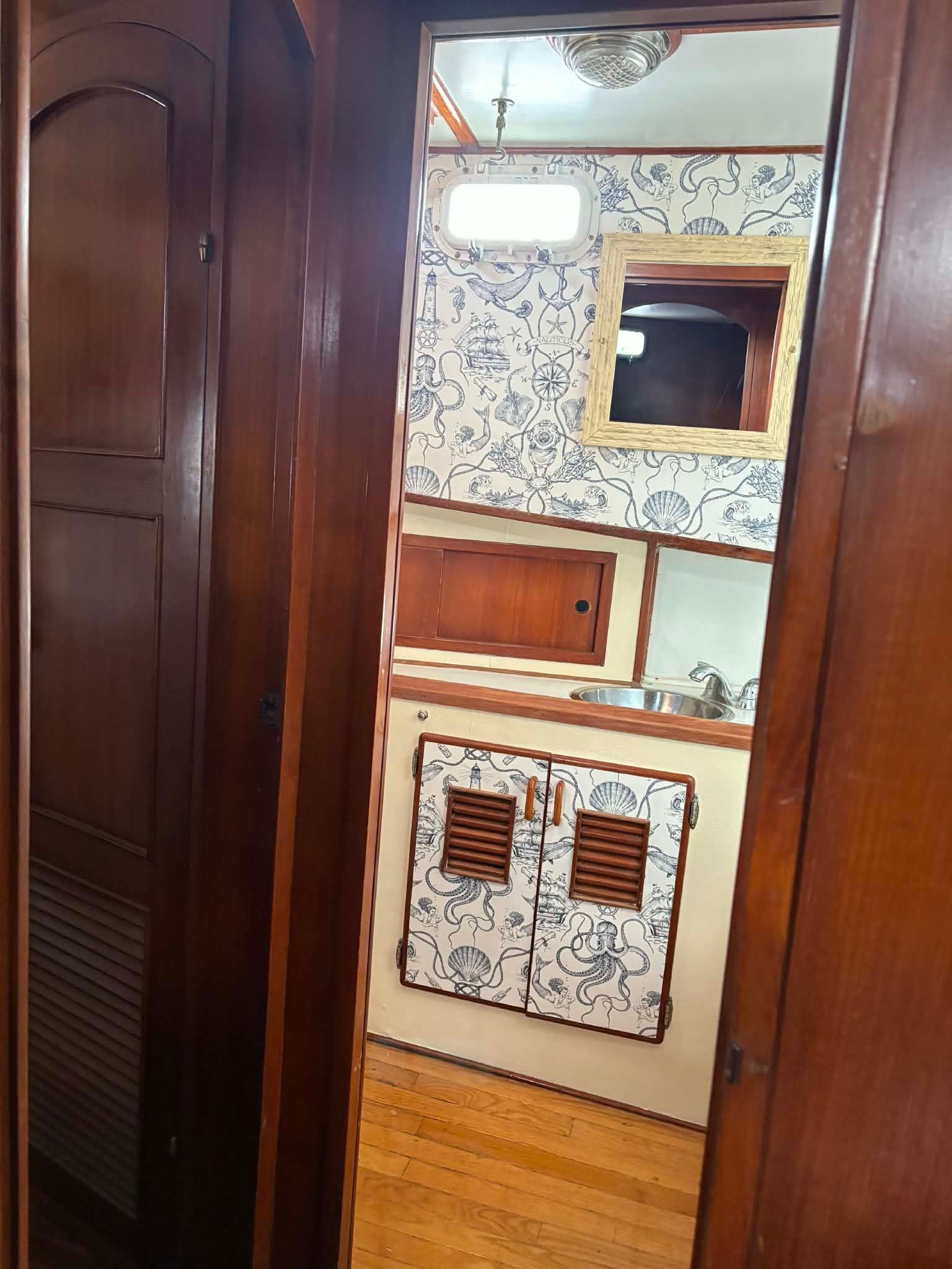 1981 Marine Europa - 8