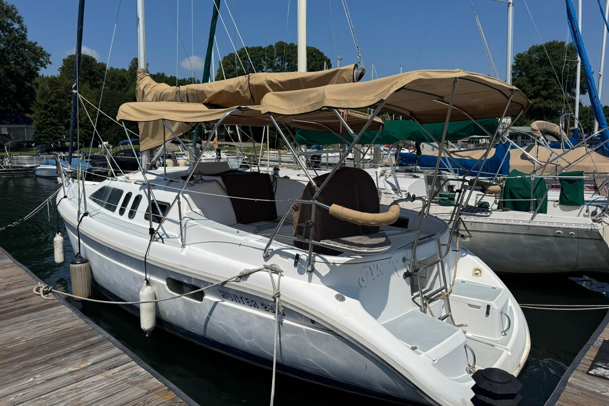 1994 Hunter 29.5