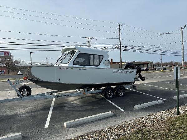 2024 Hewescraft 220 Ocean Pro