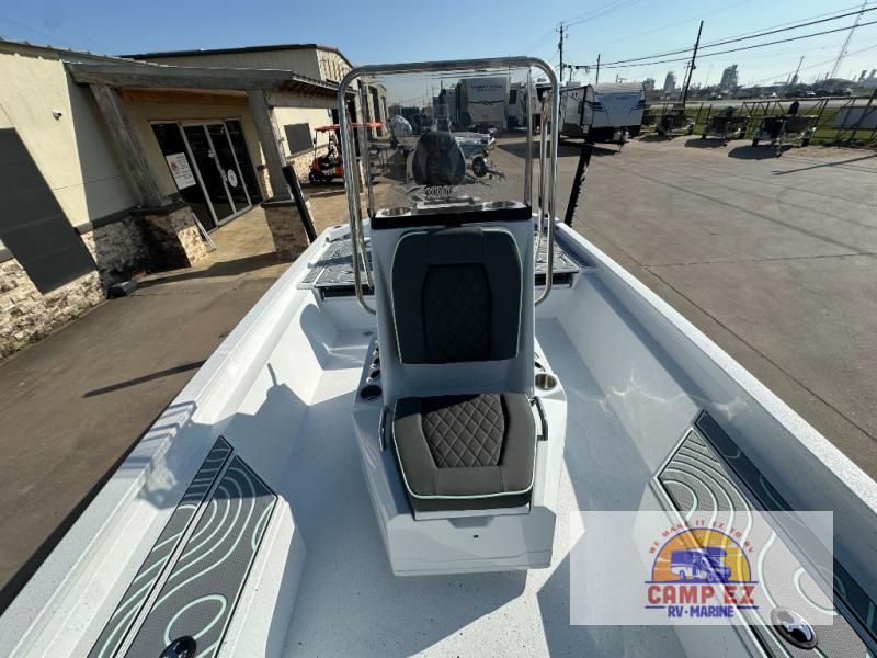 2026 Xpress Boats SW20B - 16