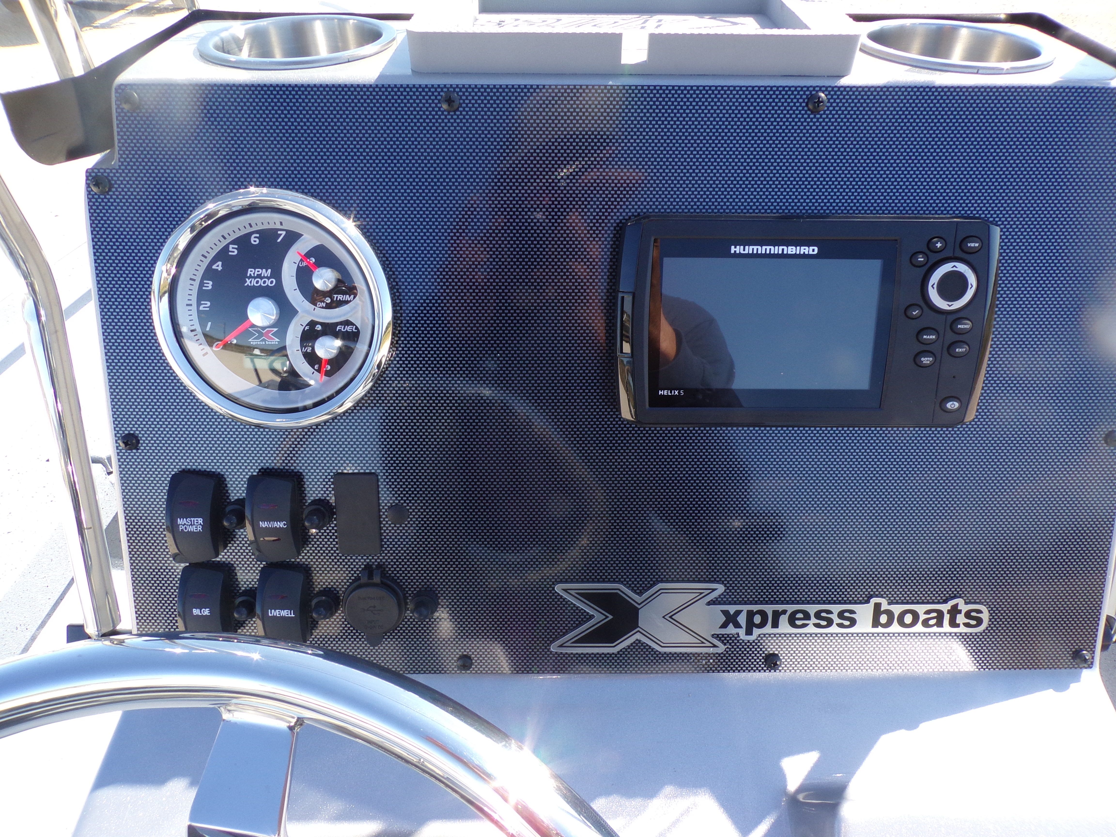 2026 Xpress H20B Bay - 22